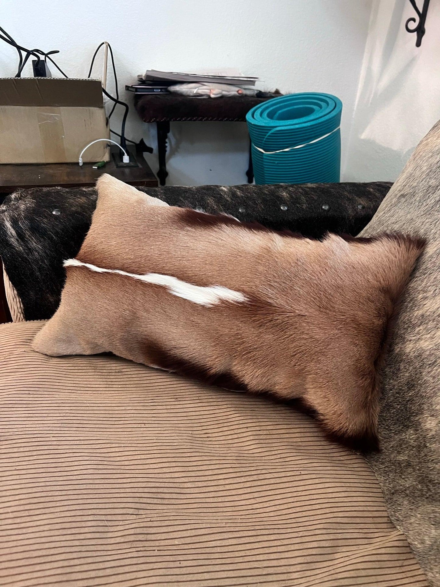 SPRINGBOK DEER HIDE PILLOWS